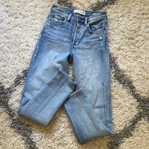 Aritzia Denim Forum Yoko high Rise Slim Size 25 - Picture 3 of 3